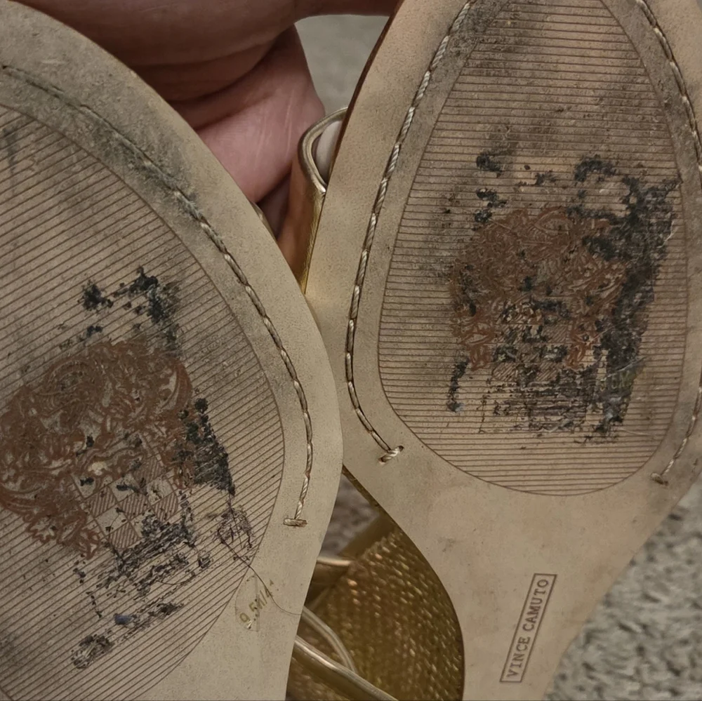 Vince Camuto Gold Women's Sandals - Picture 7 of 8